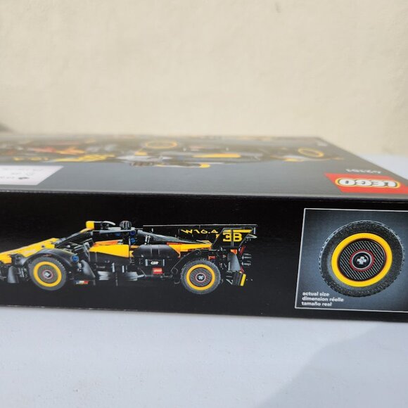 NEW LEGO Technic Bugatti Bolide Race Car Model 42151 Building Set Collectible Sp - Picture 4 of 13